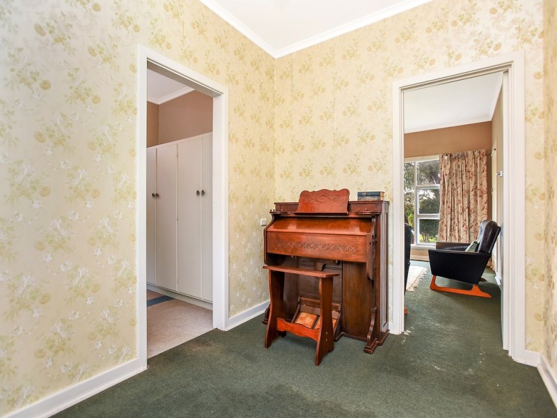 9 Gum Avenue, Victor Harbor SA 5211