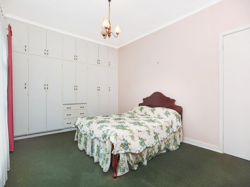 9 Gum Avenue, Victor Harbor SA 5211