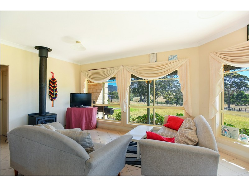 8 Sawpit Gully Road, Inman Valley SA 5211