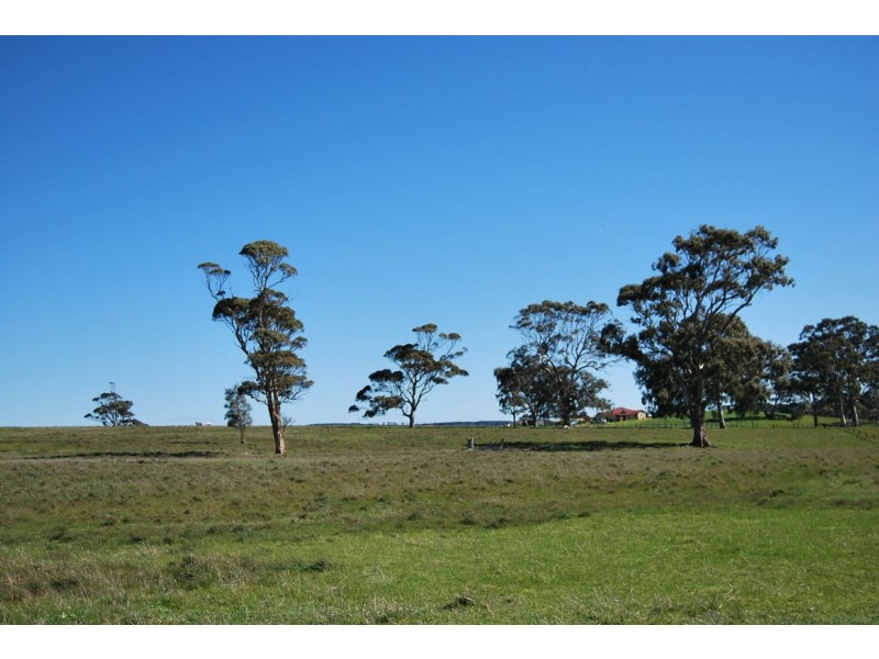8 Sawpit Gully Road, Inman Valley SA 5211
