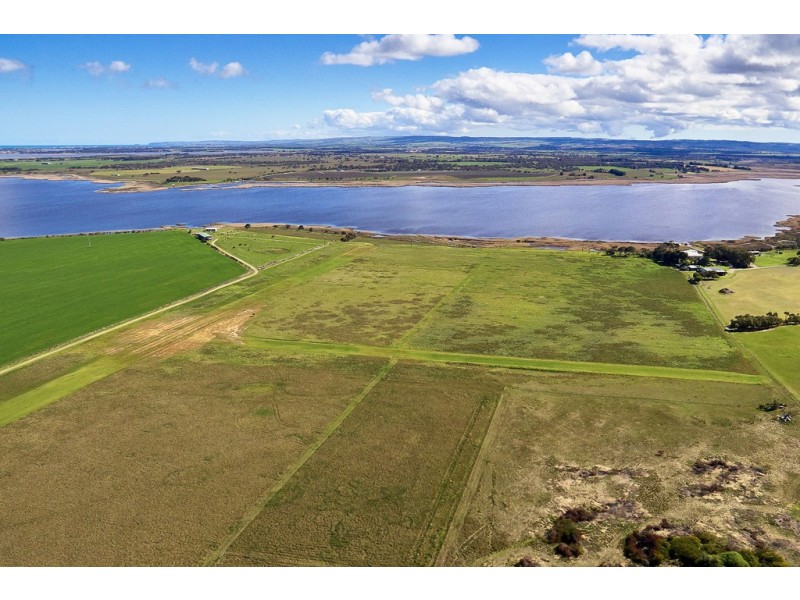 874 Finniss-Clayton Road, Clayton SA 5256