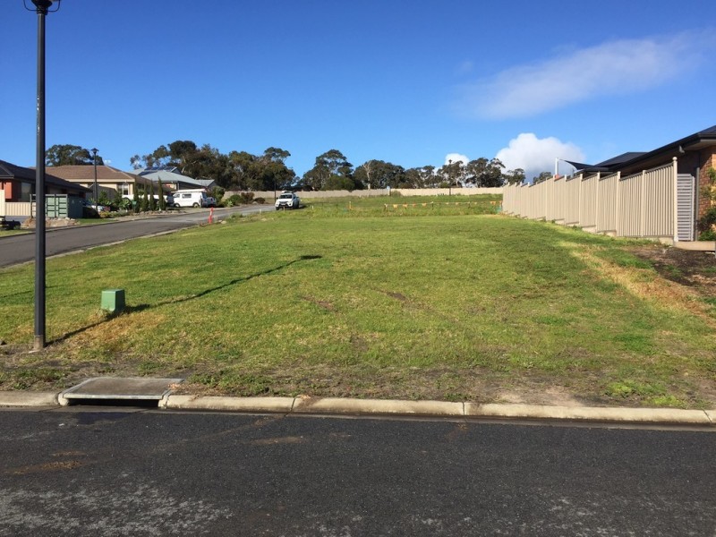 2 Dutton Circuit, Hayborough SA 5211