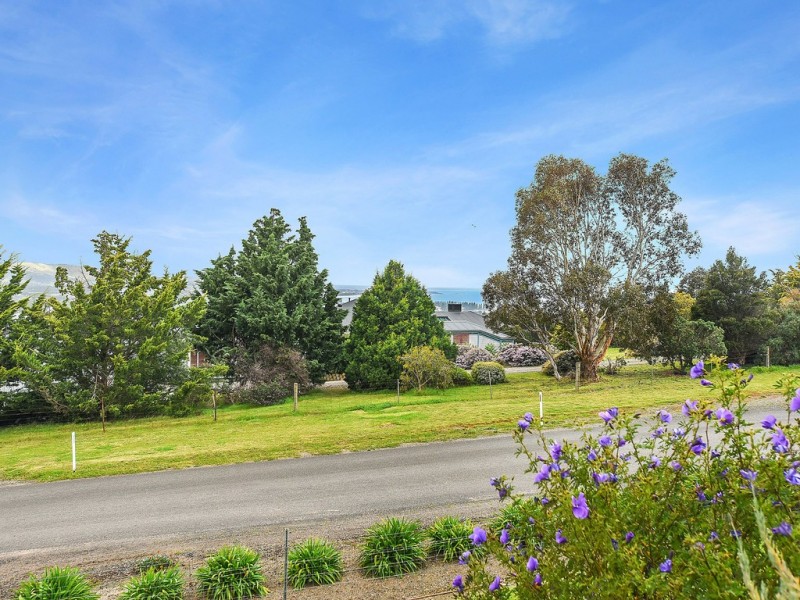 36 Tjilbruke Drive, Encounter Bay SA 5211