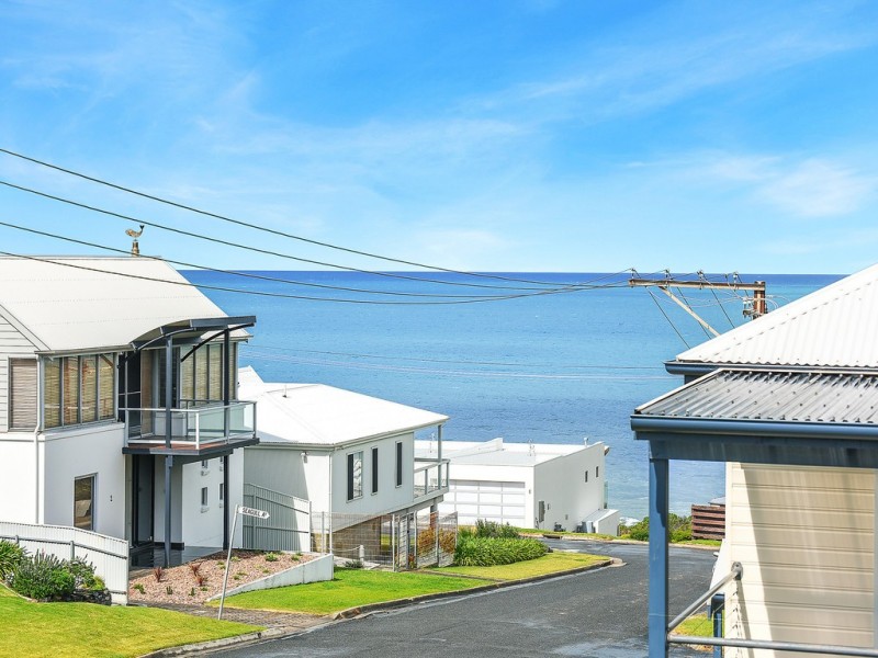 5 Second Avenue, Hayborough SA 5211