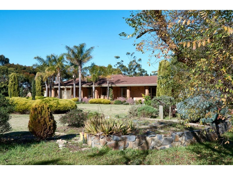 405 Riverside Road, Strathalbyn SA 5255
