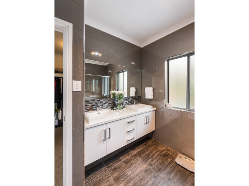 4/13 ADELAIDE ROAD, Strathalbyn SA 5255