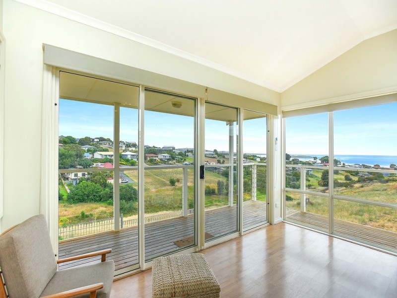 16 Bolger Way, Encounter Bay SA 5211