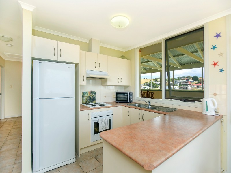 16 Bolger Way, Encounter Bay SA 5211