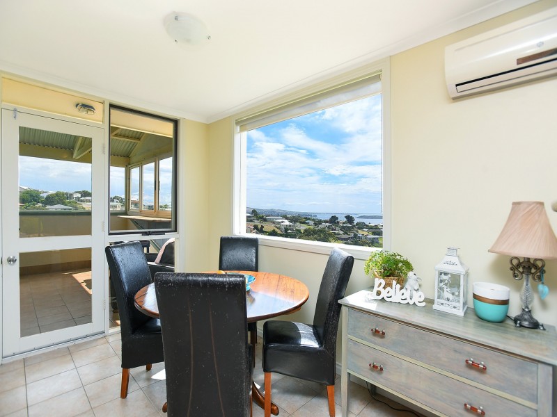 16 Bolger Way, Encounter Bay SA 5211
