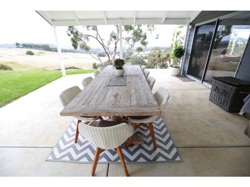 51 McEwin Rd (via Sawpit Rd), Hindmarsh Valley SA 5211