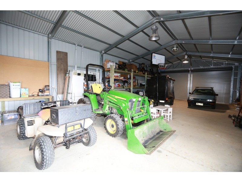 51 McEwin Rd (via Sawpit Rd), Hindmarsh Valley SA 5211