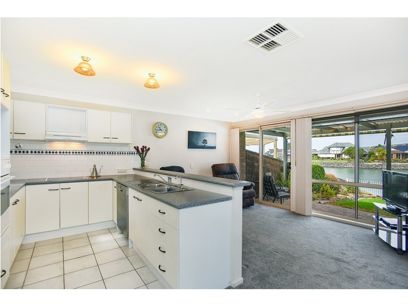 37 Bartel Boulevard, Encounter Bay SA 5211