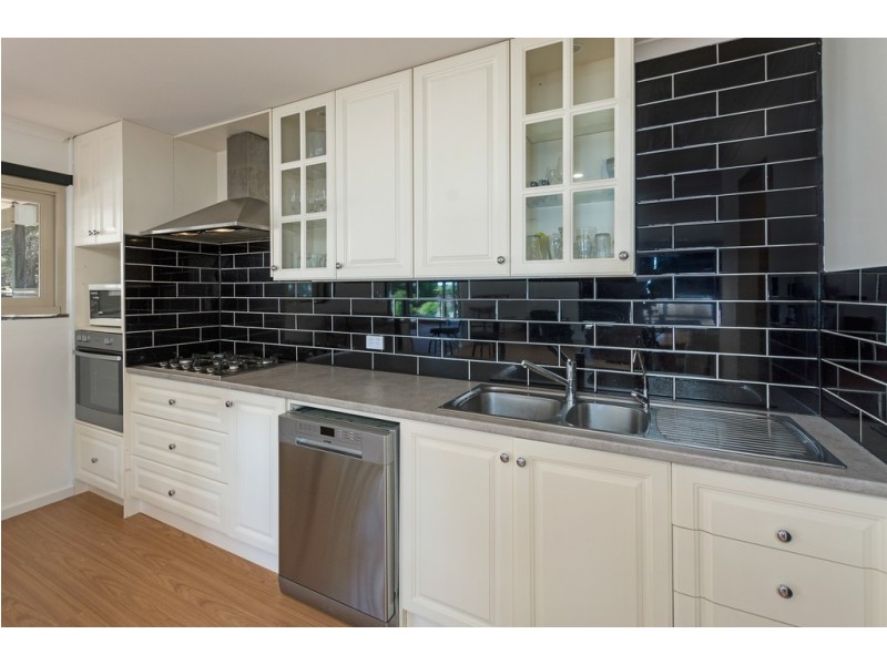 8 Bowmann Street, Wellington SA 5259