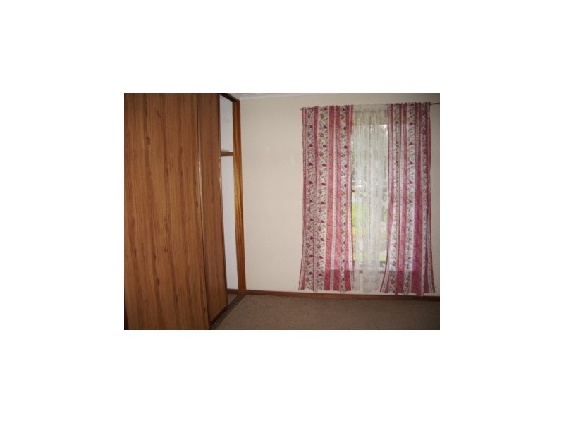 64 Bartel Blvd, Victor Harbor SA 5211