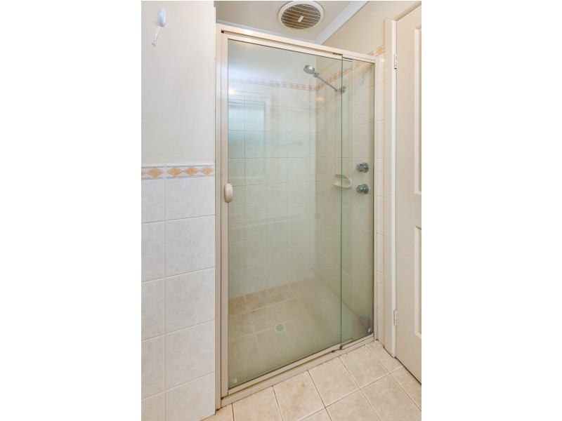 2 Sheidow Close, Mount Barker SA 5251