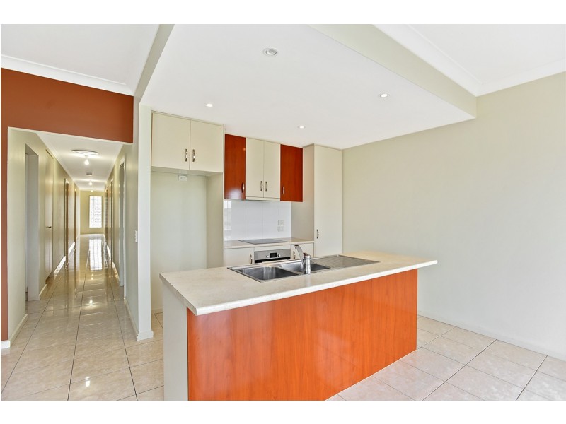 67 Wentworth Parade, Hindmarsh Island SA 5214