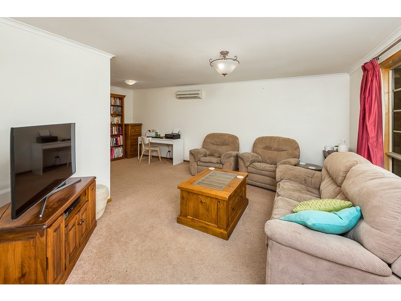 9 Junction Road, Littlehampton SA 5250