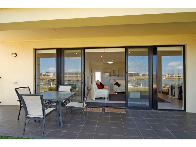 31 Vesta Drive, Hindmarsh Island SA 5214