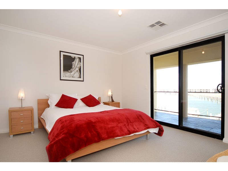 31 Vesta Drive, Hindmarsh Island SA 5214