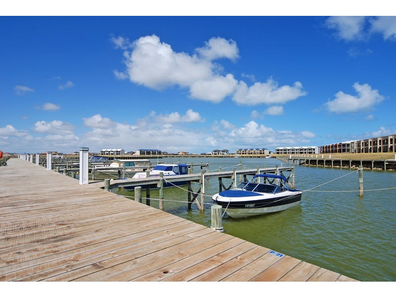 31 Vesta Drive, Hindmarsh Island SA 5214