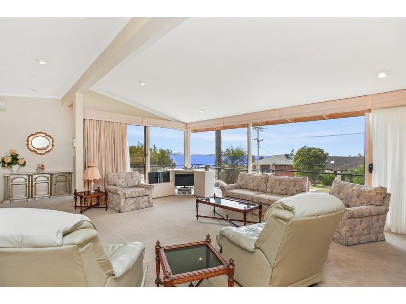 21 Investigator Crescent, Encounter Bay SA 5211