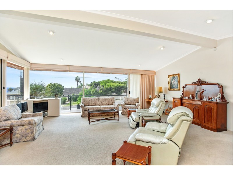 21 Investigator Crescent, Encounter Bay SA 5211