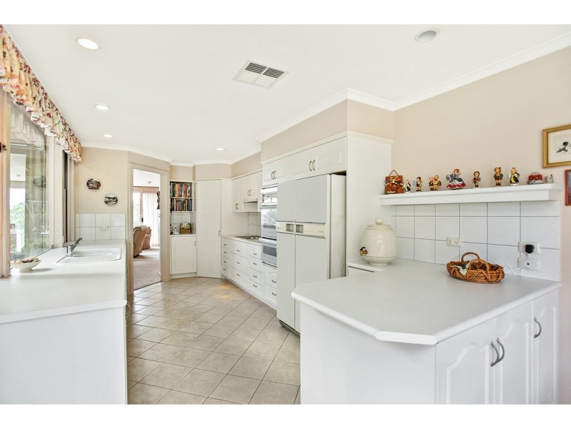 21 Investigator Crescent, Encounter Bay SA 5211