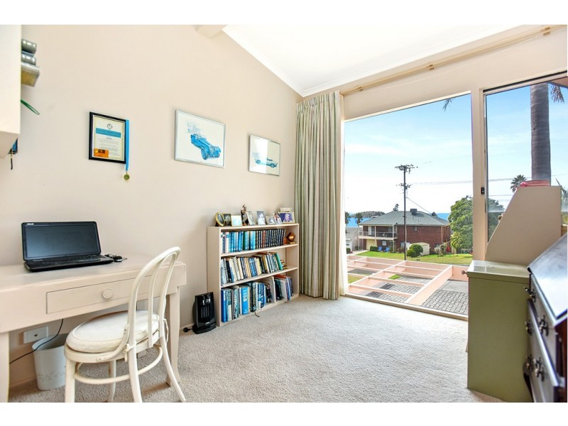 21 Investigator Crescent, Encounter Bay SA 5211