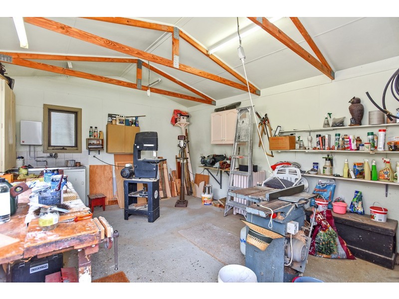 21 Investigator Crescent, Encounter Bay SA 5211