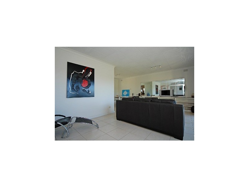 103 Hindmarsh Rd, Victor Harbor SA 5211