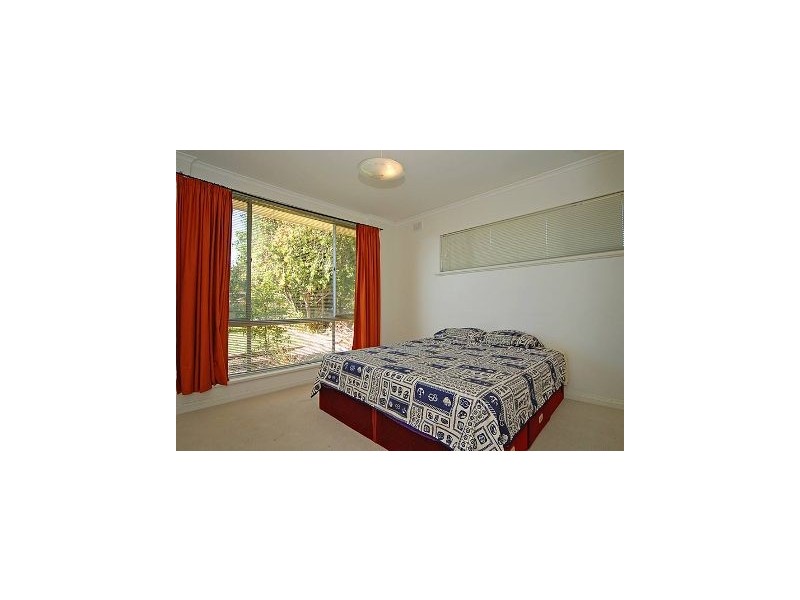 103 Hindmarsh Rd, Victor Harbor SA 5211