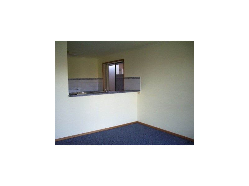 61 Lakeside Cct, Encounter Bay SA 5211