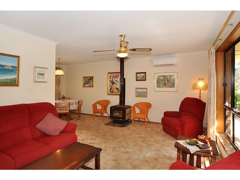 4 Hay Ct, Victor Harbor SA 5211