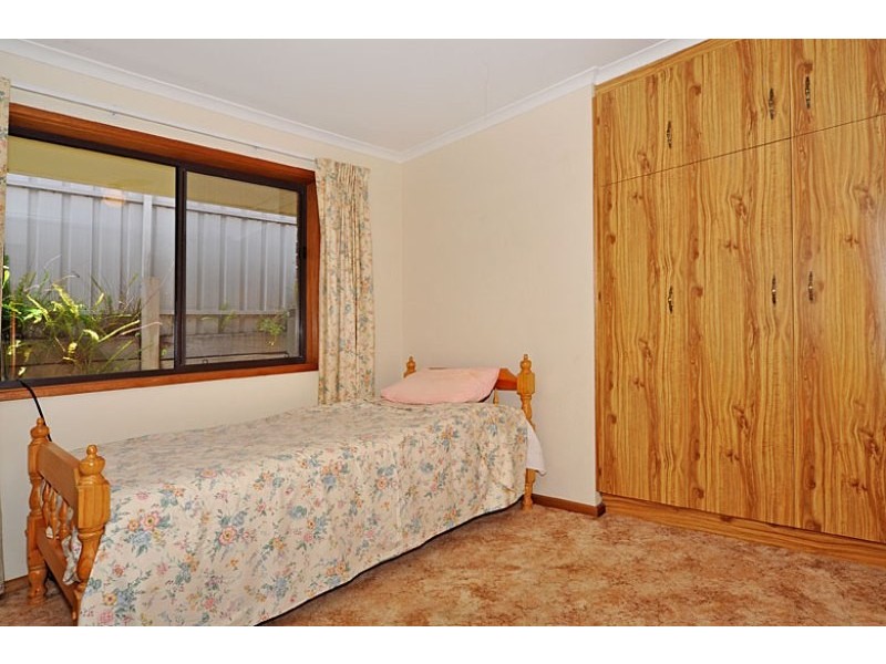 4 Hay Ct, Victor Harbor SA 5211