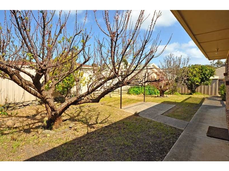 4 Hay Ct, Victor Harbor SA 5211