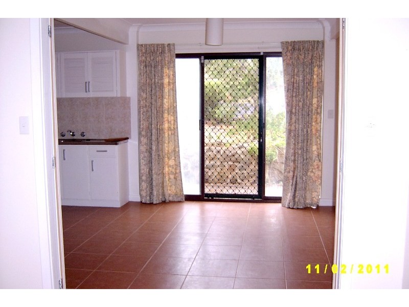 19 Harvey Ave, Victor Harbor SA 5211