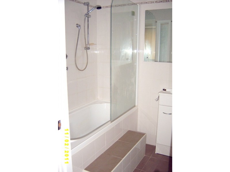 19 Harvey Ave, Victor Harbor SA 5211