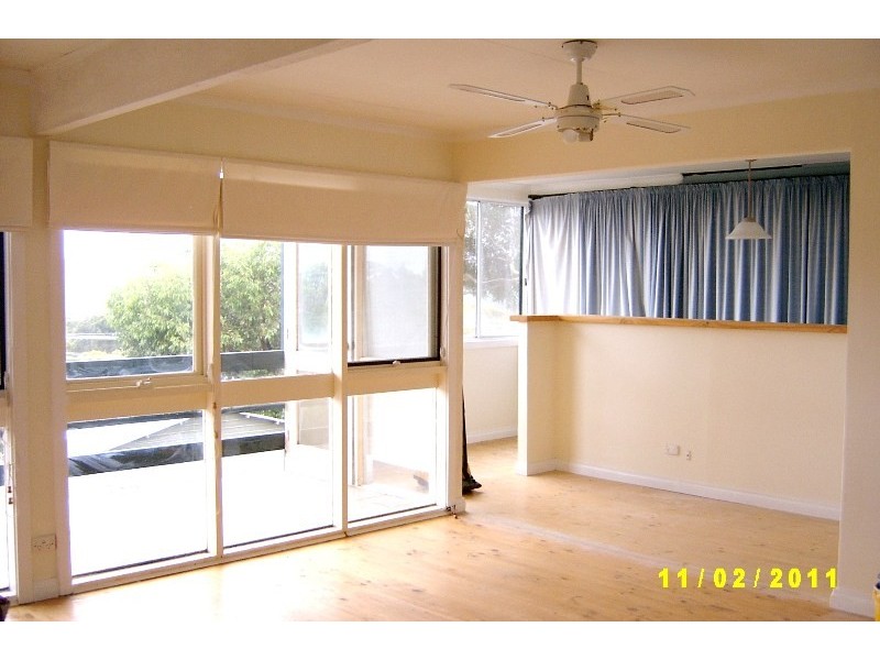 19 Harvey Ave, Victor Harbor SA 5211