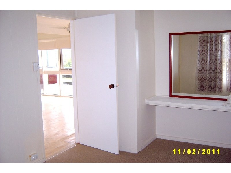 19 Harvey Ave, Victor Harbor SA 5211