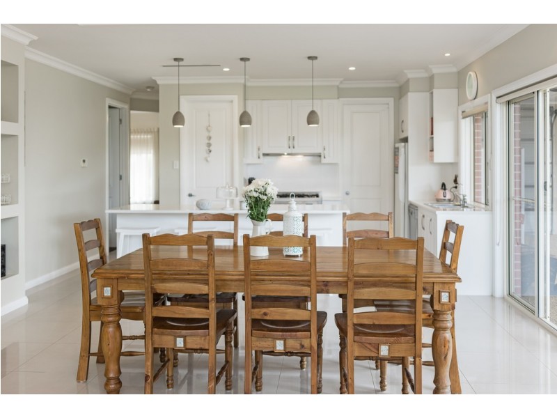 13 SAINT ANDREWS DRIVE, Strathalbyn SA 5255