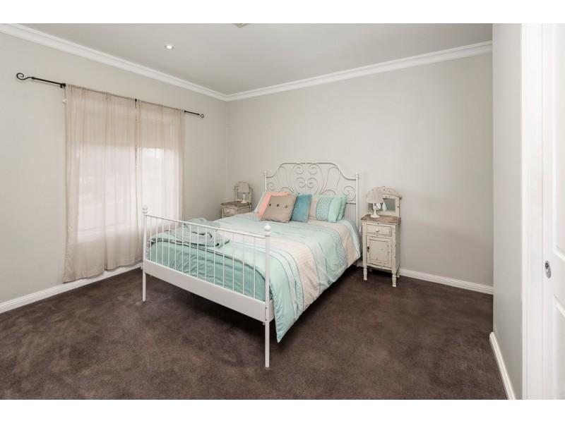 13 SAINT ANDREWS DRIVE, Strathalbyn SA 5255