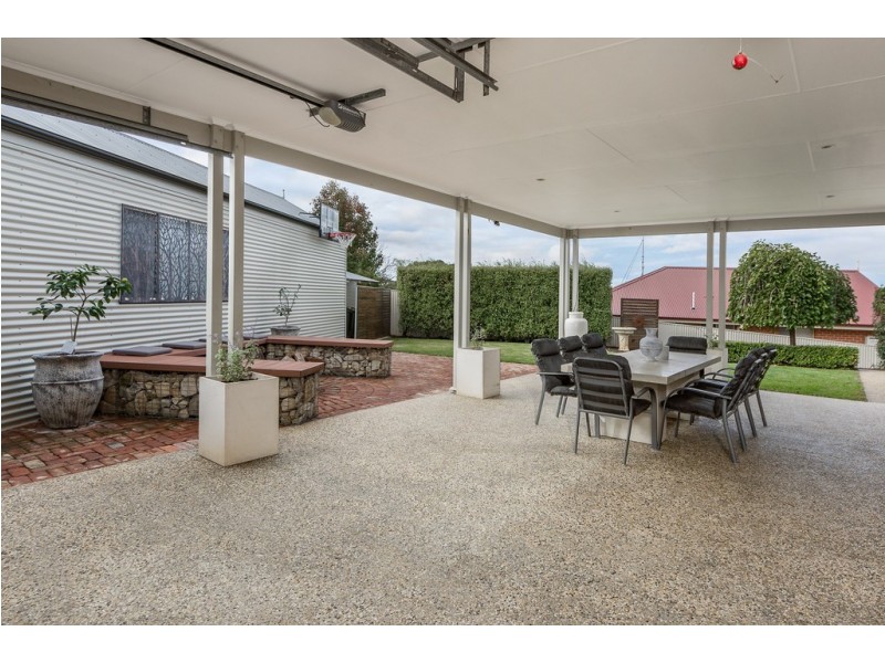 13 SAINT ANDREWS DRIVE, Strathalbyn SA 5255