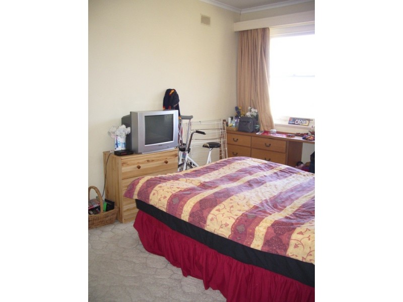 19 Hillview Road, Victor Harbor SA 5211