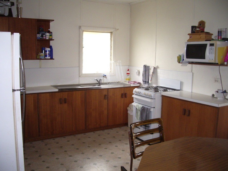 7 Russell St, Encounter Bay SA 5211
