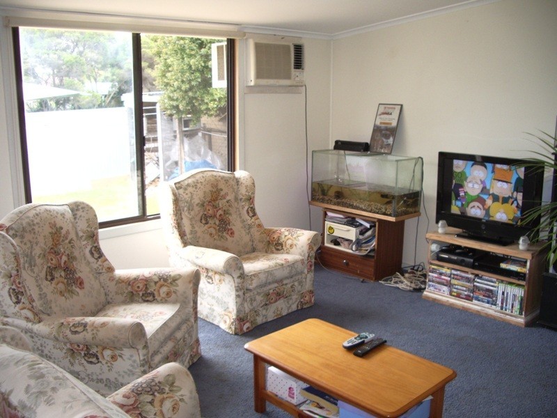 7 Russell St, Encounter Bay SA 5211