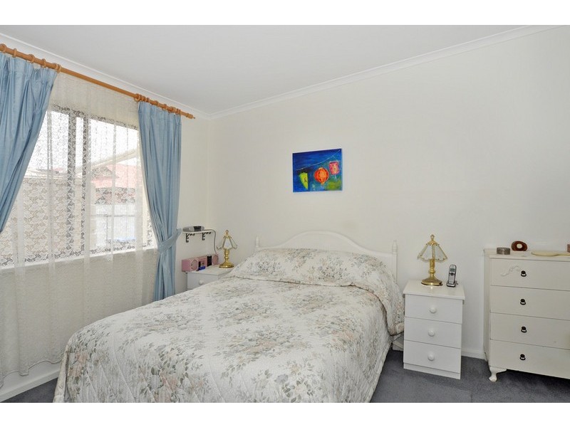 34 Hill St, Victor Harbor SA 5211