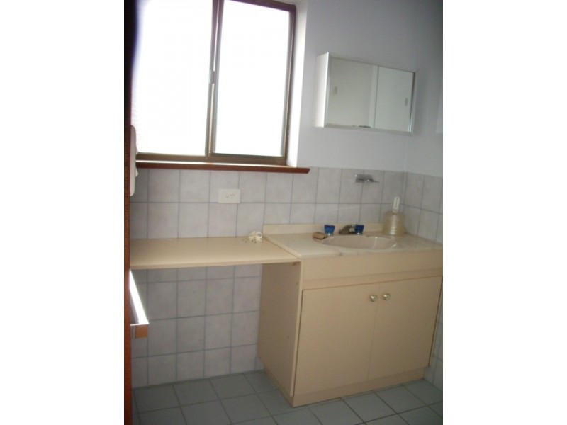 3/5 The Parkway, Victor Harbor SA 5211