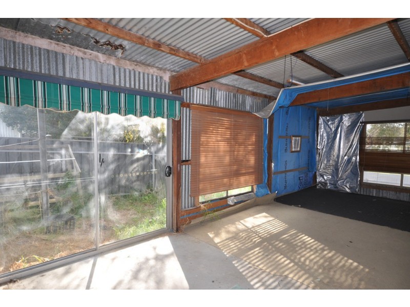 14 Philip Ave, Victor Harbor SA 5211