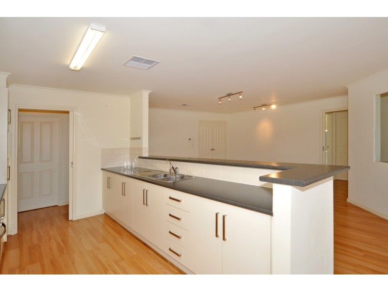 15 Jasmin Dr, Encounter Bay SA 5211