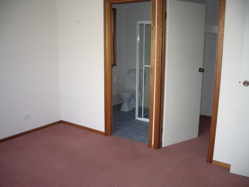 10 Pollard Ct, Encounter Bay SA 5211